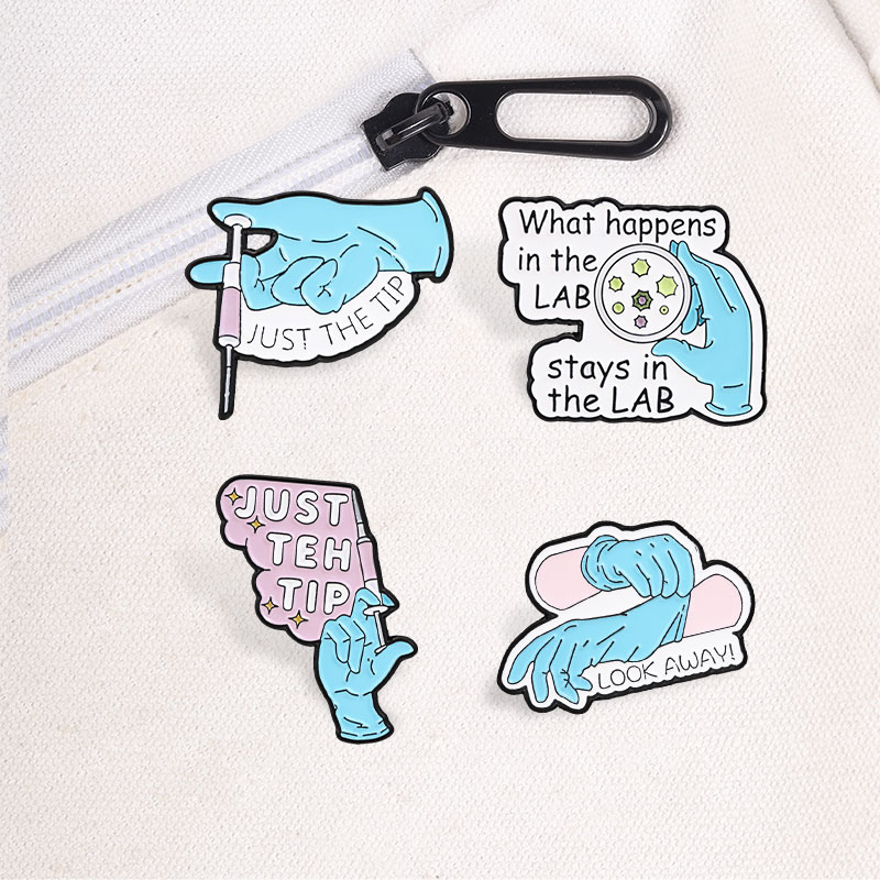 Pin Enamel Kutipan Humor Ilmu  - Medical Lab Humor ulasan dan harga